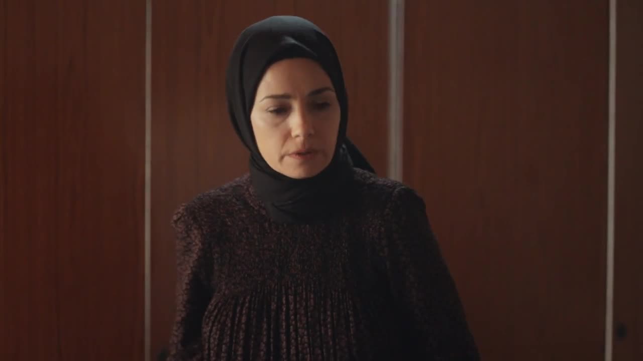 Кадры из сериала Красные бутоны 22 серия 1 сезон (2023)