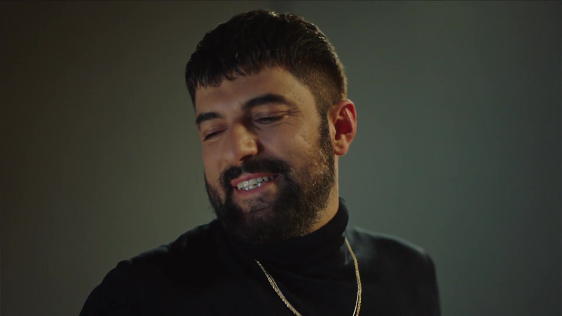 Кадры из сериала Меня зовут Фарах 6 серия 1 сезон (2023)