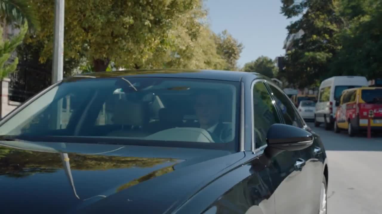 Кадры из сериала Яркое пламя 6 серия 1 сезон (2020)